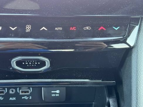 Certified 2026 Jeep Grand Cherokee Limited AWD/4WD image 41