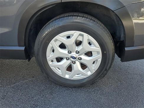 Used 2023 Subaru Forester image 27