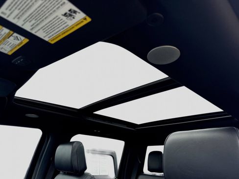 Used 2024 Ford F150 Lariat w/ Equipment Group 502A High AWD/4WD image 19