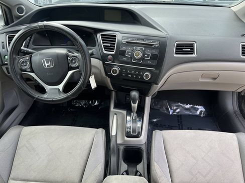 Used 2013 Honda Civic LX image 13