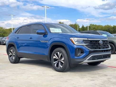 New 2026 Volkswagen Atlas Cross Sport SE image 6