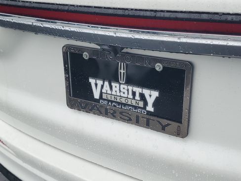 New 2026 Lincoln Corsair Premiere image 31