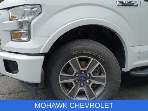 Used 2017 Ford F150 XLT w/ Equipment Group 302A Luxury AWD/4WD image 31