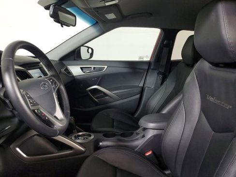 Used 2014 Hyundai Veloster RE:FLEX Edition FWD image 17