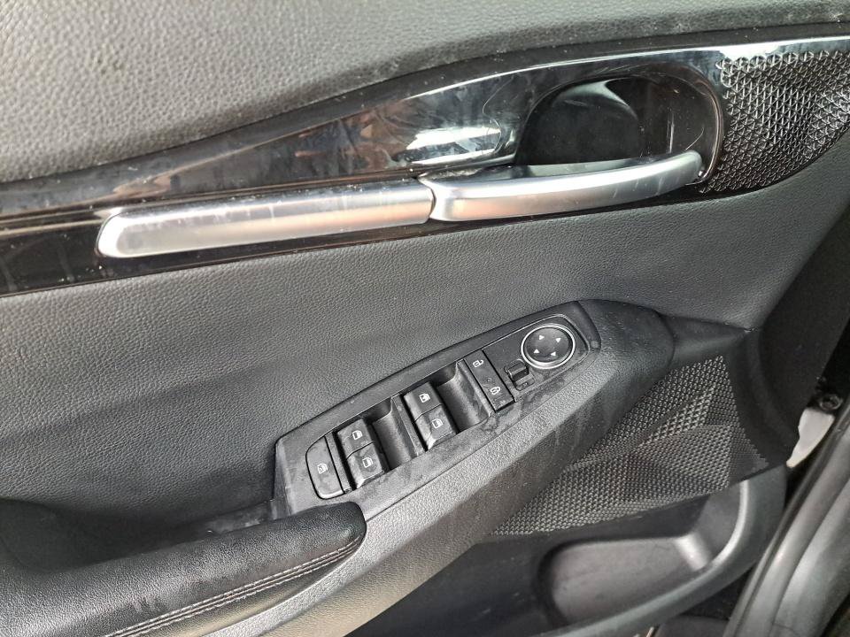 Used 2023 Kia Seltos S FWD image 36