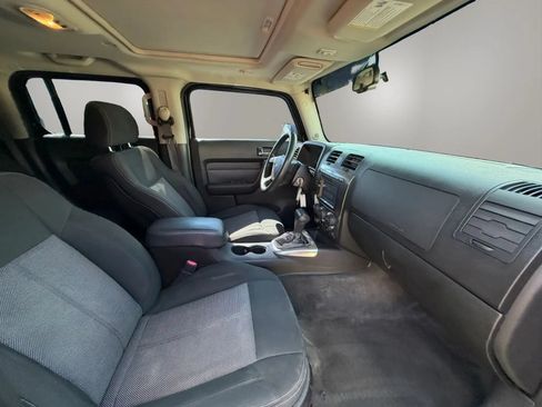 Used 2007 HUMMER H3 AWD/4WD image 12