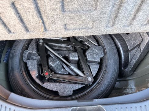 Used 2021 Chevrolet Trax LS w/ Tint and Cruise Package image 16