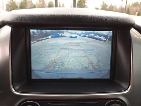 Used 2019 Chevrolet Tahoe LT image 16