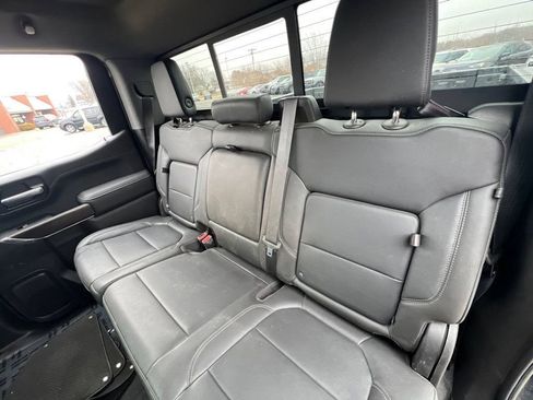 Used 2022 GMC Sierra 1500 SLT w/ SLT Convenience Package AWD/4WD image 31