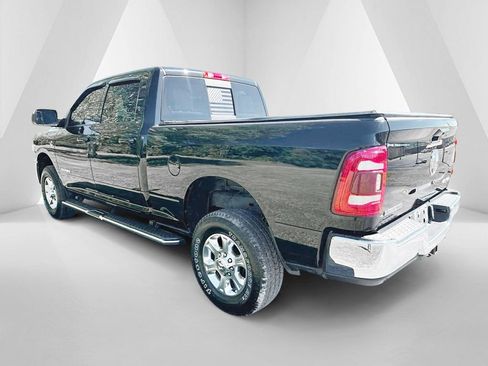 Used 2022 RAM 2500 Big Horn w/ Level C Equiment Group AWD/4WD image 5