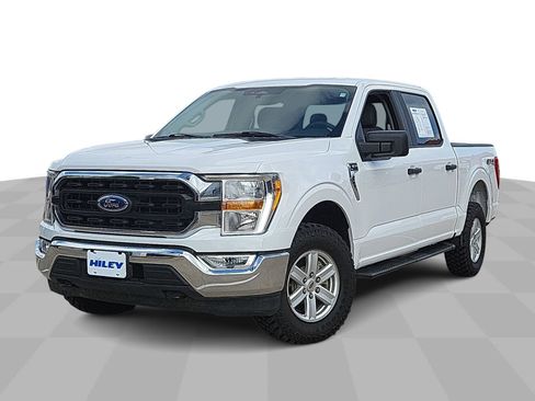 Used 2021 Ford F150 XLT w/ Trailer Tow Package image 4