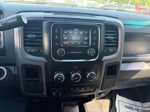Used 2016 RAM 2500 Tradesman w/ Chrome Appearance Group AWD/4WD image 30