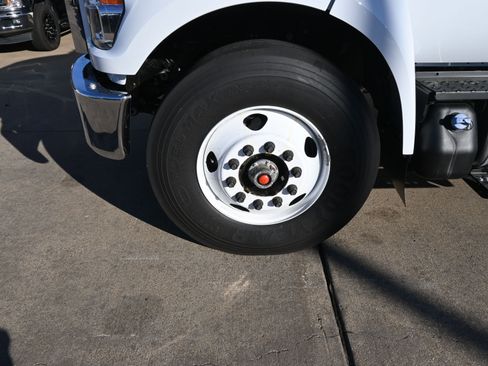 New 2026 Ford F750 2WD SuperCab Super Duty image 12