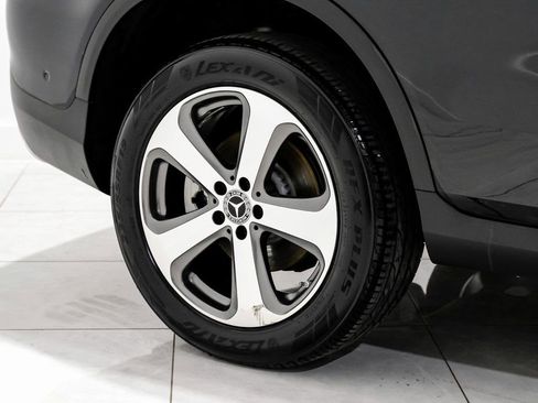 Used 2022 Mercedes-Benz GLC 300 image 50