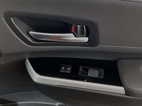 New 2026 Toyota Sienna Limited FWD image 29