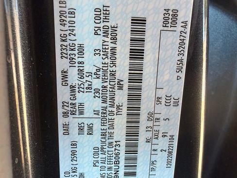 Used 2022 Ford Escape Titanium w/ Titanium Premium Package FWD image 39