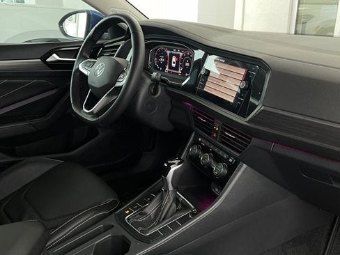 Used 2024 Volkswagen Jetta SEL image 22