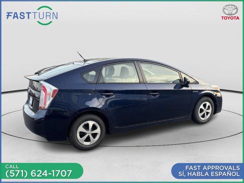 Used 2015 Toyota Prius Three FWD image 5