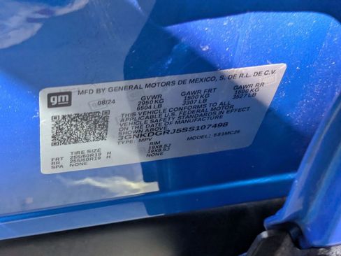 New 2025 Chevrolet Blazer EV LT AWD/4WD image 30