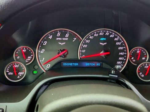 Used 2005 Chevrolet Corvette Convertible w/ Preferred Equipment Group RWD image 15