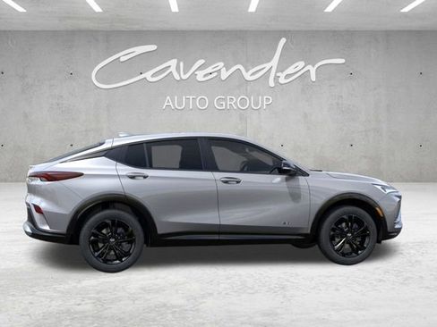 New 2026 Buick Envista Sport Touring image 5