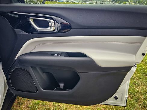 New 2026 Jeep Compass Limited AWD/4WD image 40