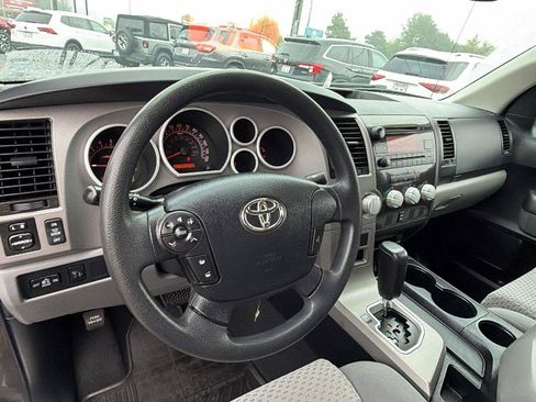 Used 2013 Toyota Tundra 2WD Double Cab w/ SR5 Pkg image 24