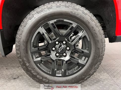 New 2026 Chevrolet Silverado 1500 Custom w/ Turbomax Blackout Package AWD/4WD image 24