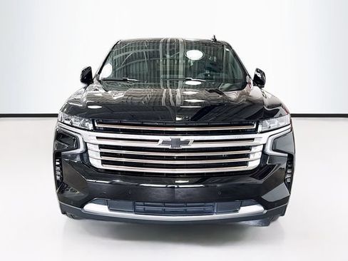 Used 2024 Chevrolet Tahoe High Country AWD/4WD image 4