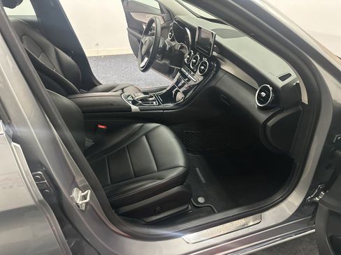 Used 2015 Mercedes-Benz C 300 Sport image 15