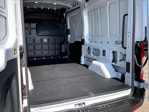 Used 2024 Ford Transit 150 148 Medium Roof image 22