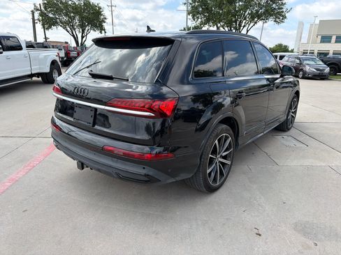 Used 2021 Audi Q7 3.0T Premium Plus w/ Executive Package AWD/4WD image 3