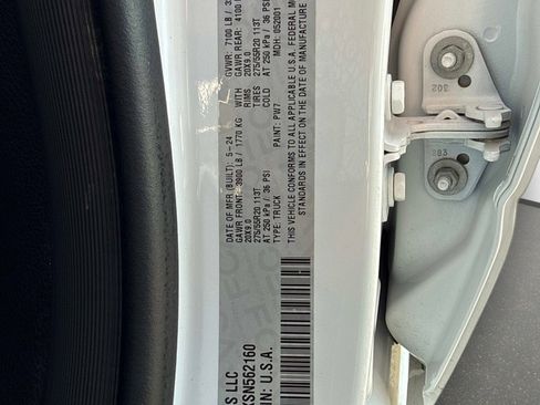 Used 2025 RAM 1500 Laramie AWD/4WD image 34