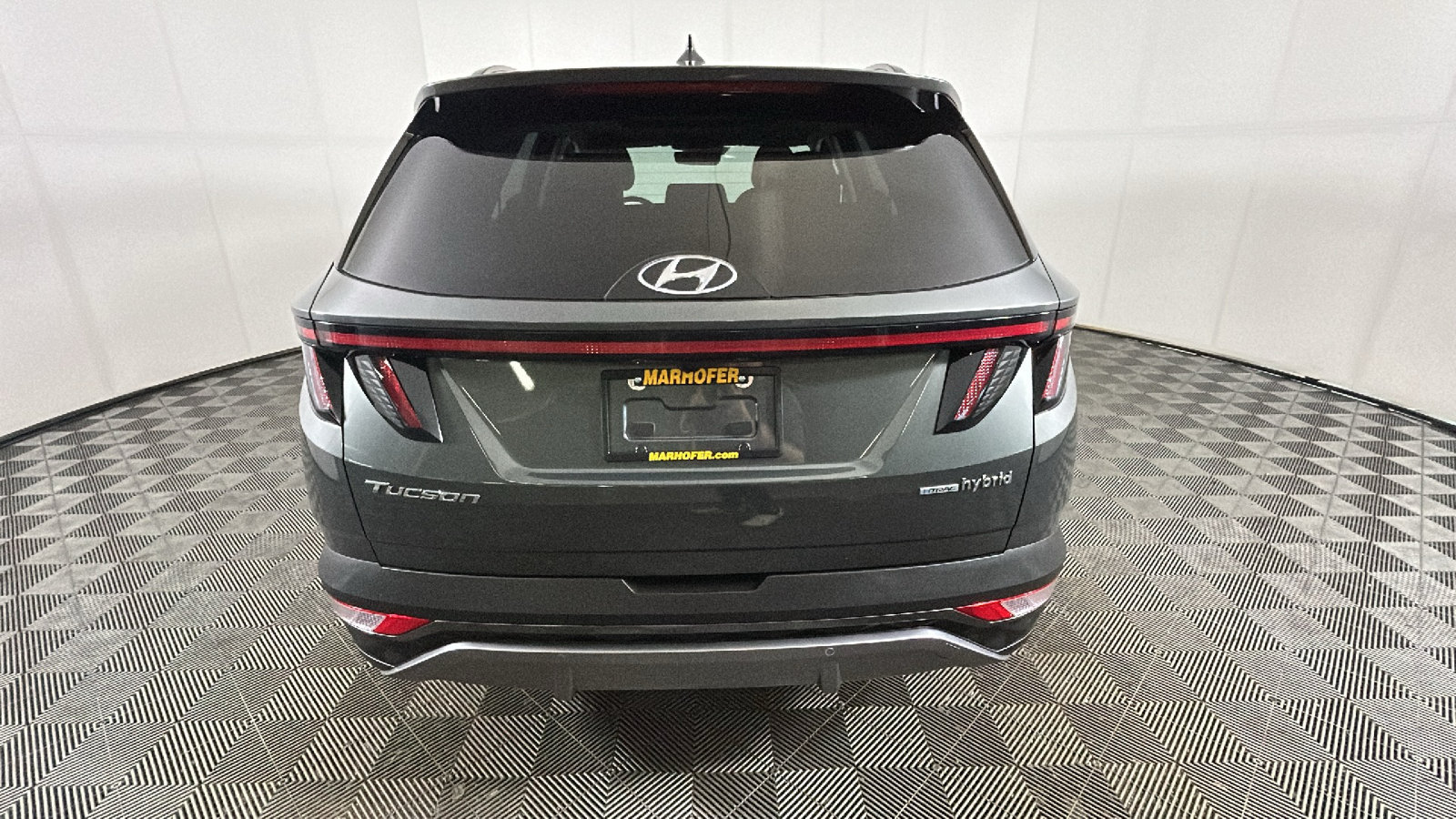 Certified 2024 Hyundai Tucson Limited AWD/4WD image 4