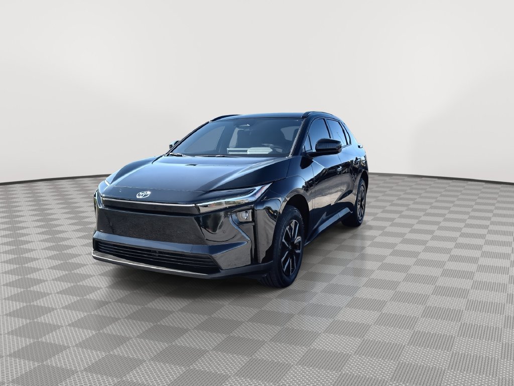 Used 2026 Toyota bZ FWD image 5