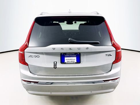 Used 2025 Volvo XC90 T8 Plus w/ Protection Package Premier AWD/4WD image 15