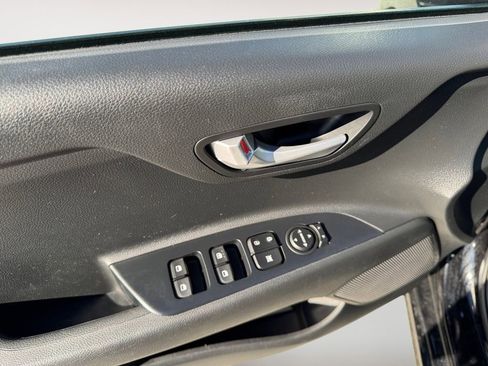 Used 2020 Kia Rio LX image 16