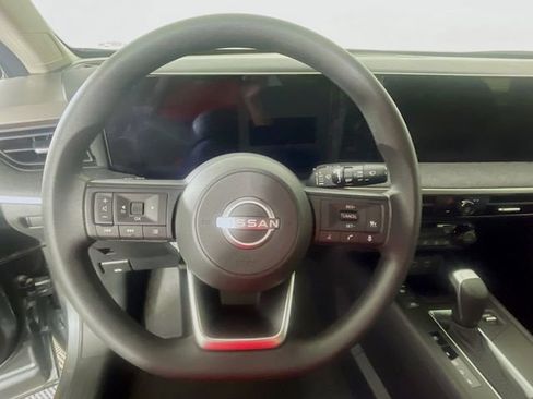 New 2026 Nissan Kicks SV image 8