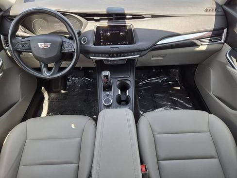 Used 2019 Cadillac XT4 Luxury FWD image 24