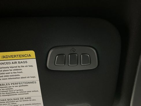 Used 2025 Ford Explorer ST-Line w/ Premium Package image 30