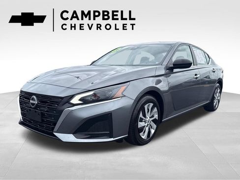 Used 2024 Nissan Altima 2.5 S FWD image 1