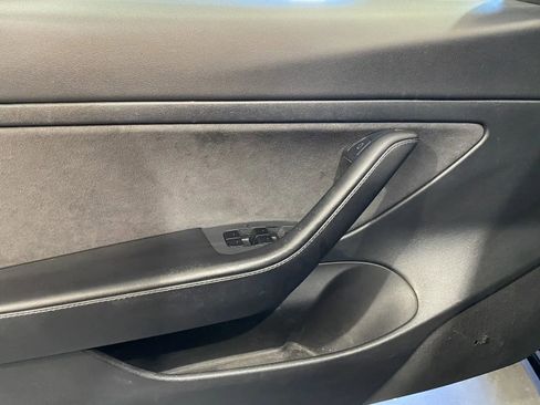 Used 2021 Tesla Model 3 Standard Range Plus RWD image 11