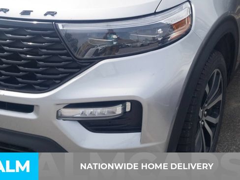 Used 2022 Ford Explorer ST-Line w/ Class IV Trailer Tow Package AWD/4WD image 4