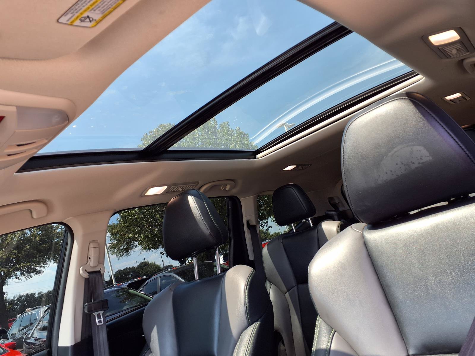 Used 2025 Subaru Ascent Onyx Edition AWD/4WD image 5