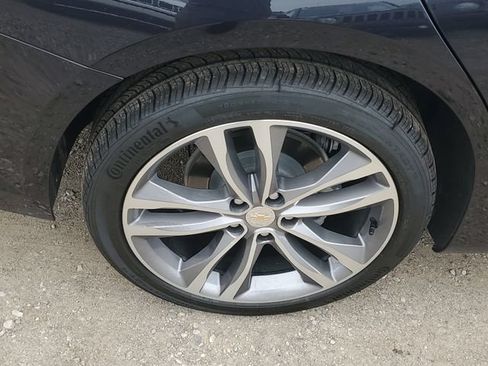 Used 2023 Chevrolet Malibu LT FWD image 5