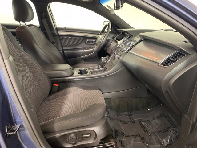 Used 2018 Ford Taurus SEL FWD image 19