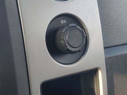 Used 2011 Ford F150 XLT w/ XLT Chrome Pkg image 18