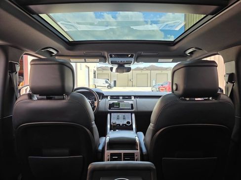 Used 2019 Land Rover Range Rover Sport HSE AWD/4WD image 33