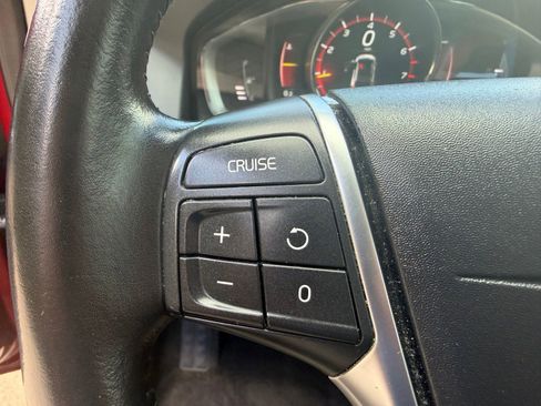 Used 2017 Volvo XC60 T5 Inscription w/ Preferred Option Package AWD/4WD image 23
