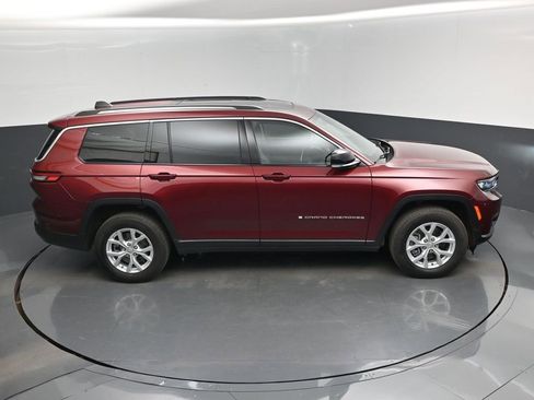 Used 2024 Jeep Grand Cherokee L Limited w/ Luxury Tech Group II image 42
